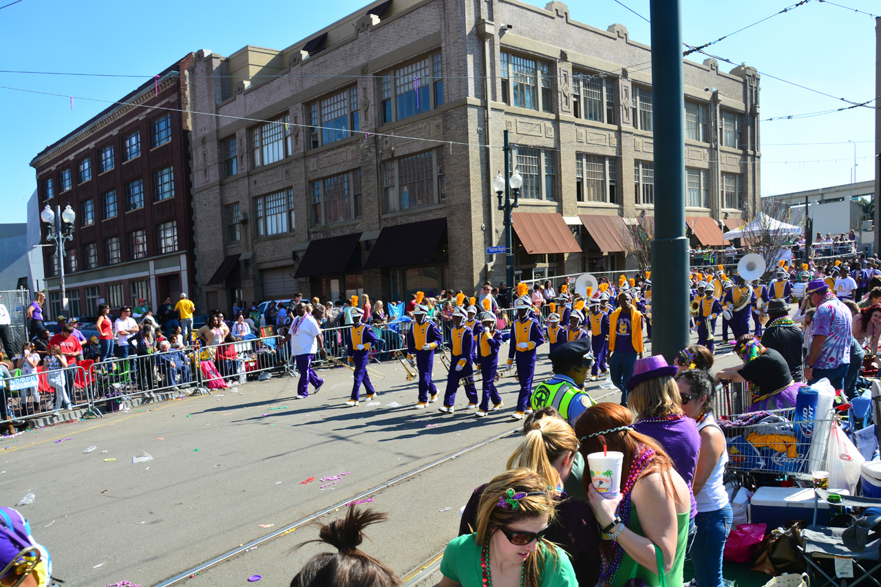 2015-02-14, 113, The Iris Love to Party Parade