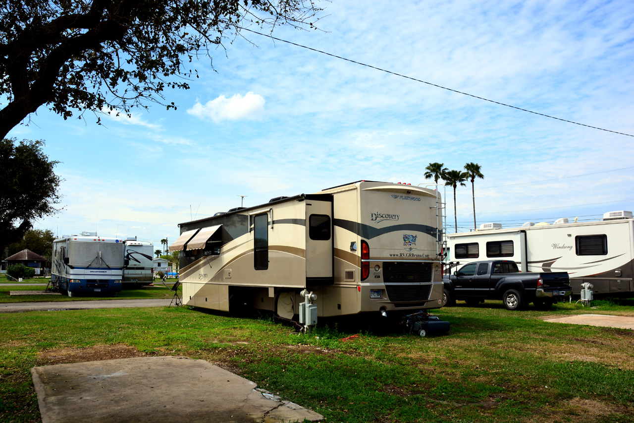 2015-02-20, 003, VIP La Feria RV Park, TX