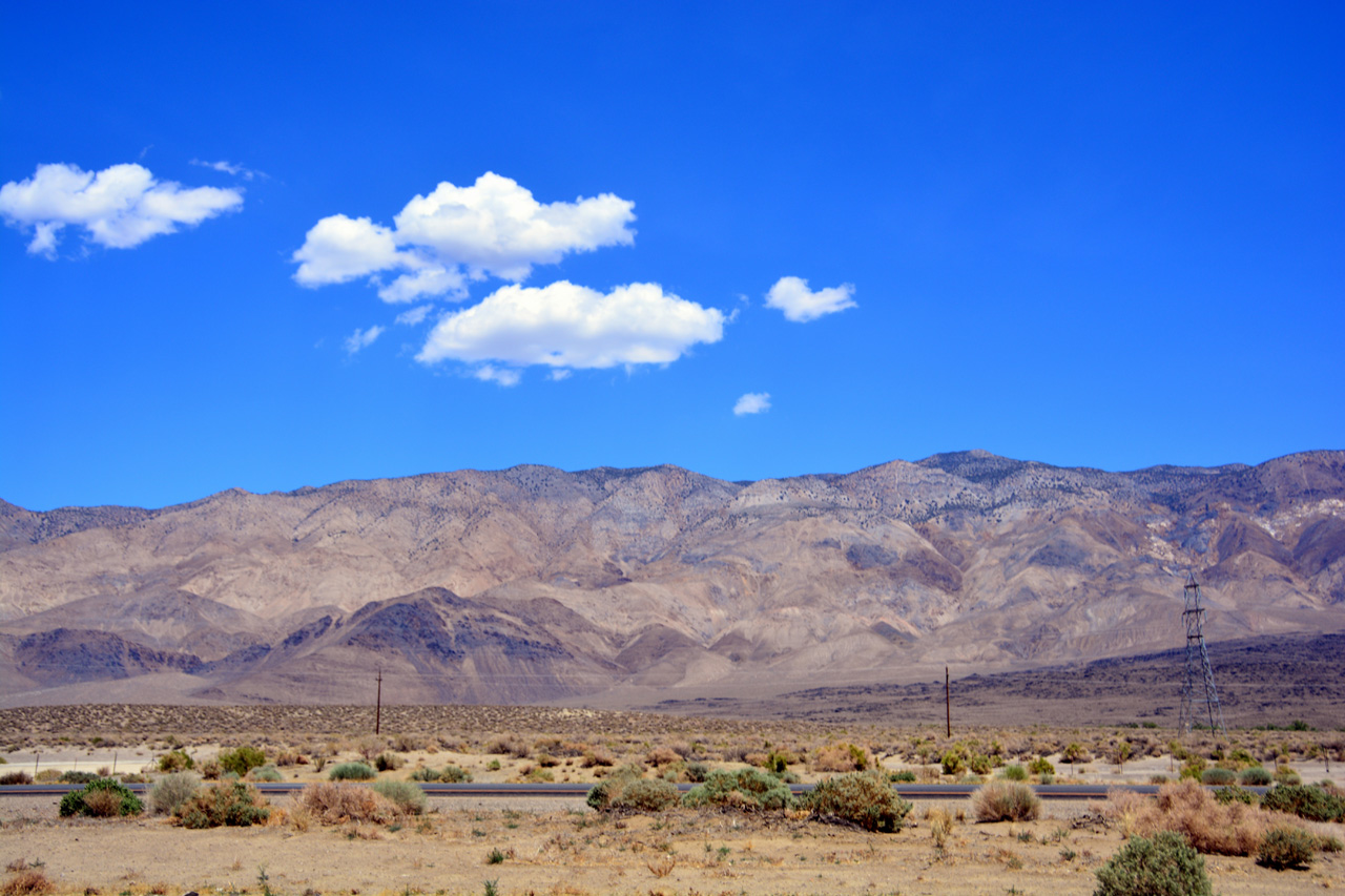 2015-05-29, 006, South of Bishop CA along CA-395