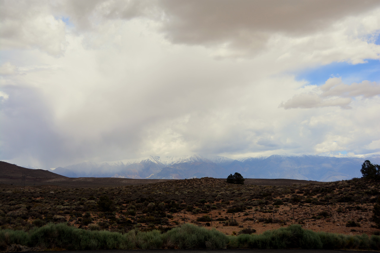 2015-06-05, 002, North of Bishop CA along CA-395