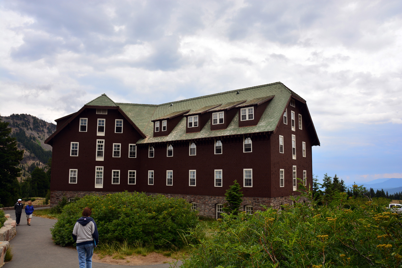 2015-07-09, 005, Crater Lake Lodge and Area