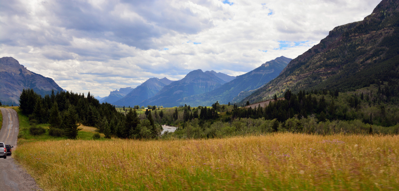 2015-07-19, 047, Waterton Lakes NP, Canada, Along Red Rock Pwy