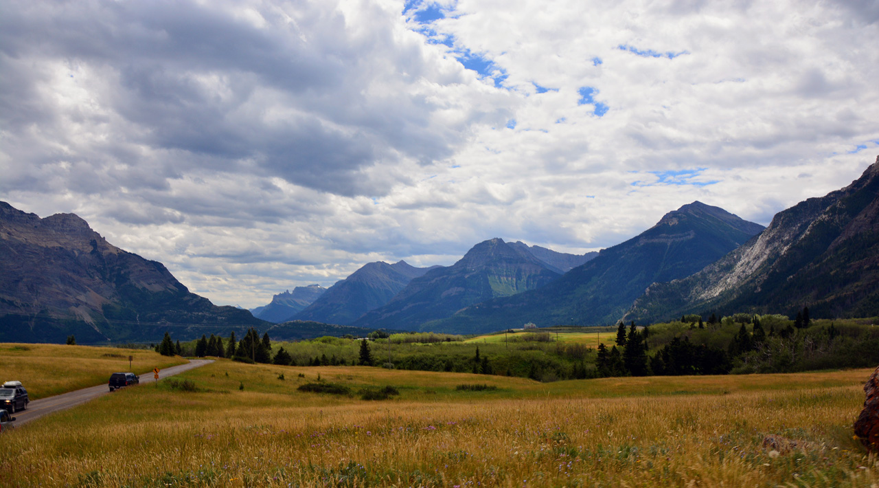 2015-07-19, 049, Waterton Lakes NP, Canada, Along Red Rock Pwy