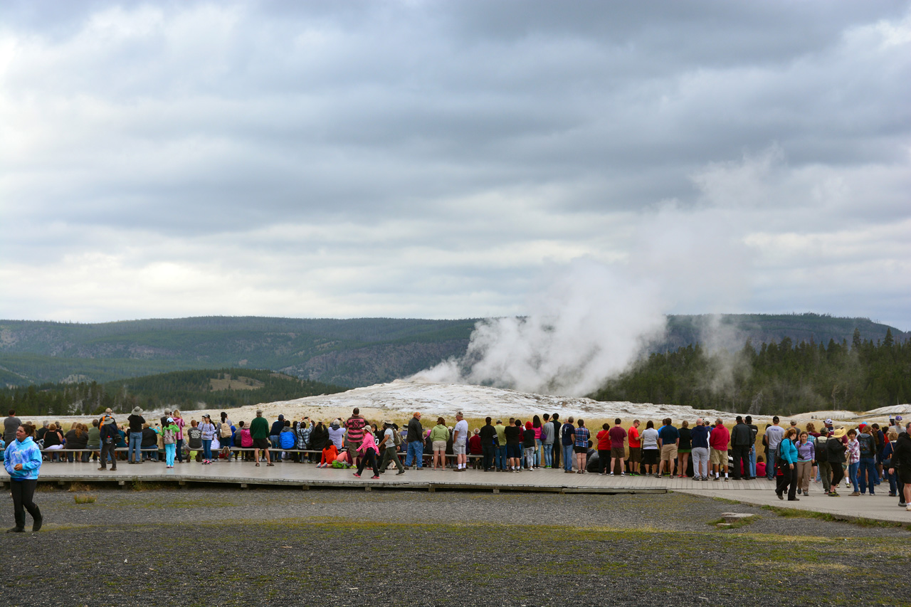 2015-07-27, 031, Yellowstone NP, WY, Old Faithful. Geyser