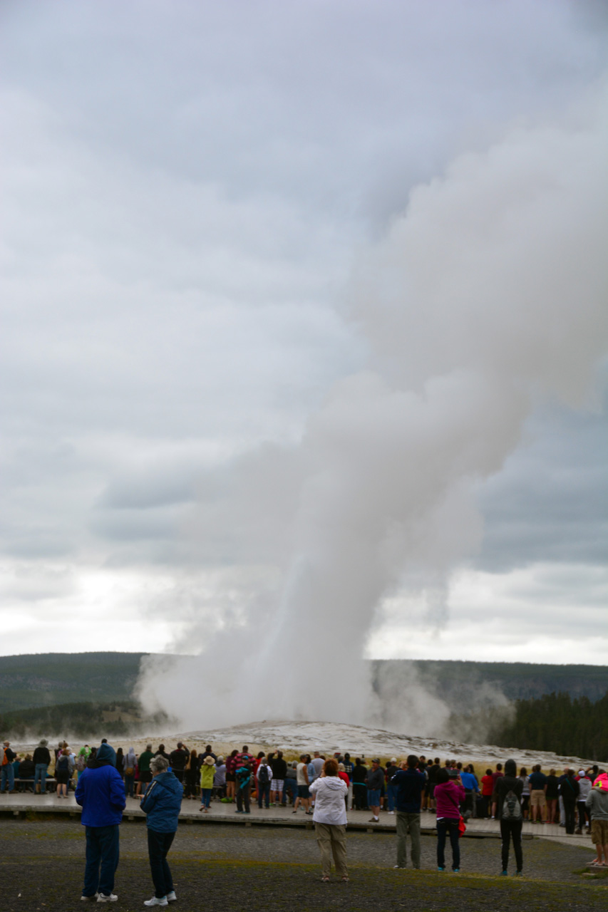 2015-07-27, 057, Yellowstone NP, WY, Old Faithful. Geyser