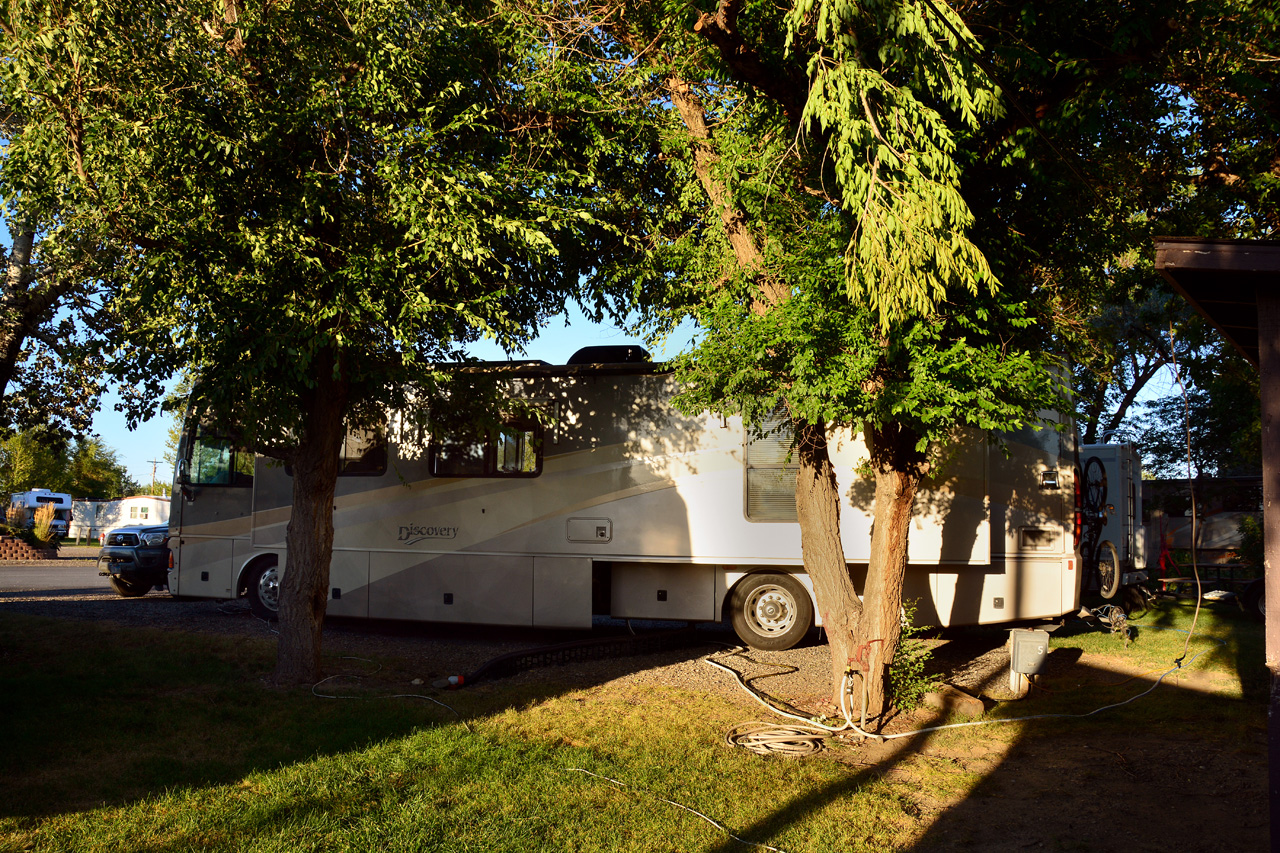 2015-07-29, 004, Grand View Camp & RV, Hardin, MT