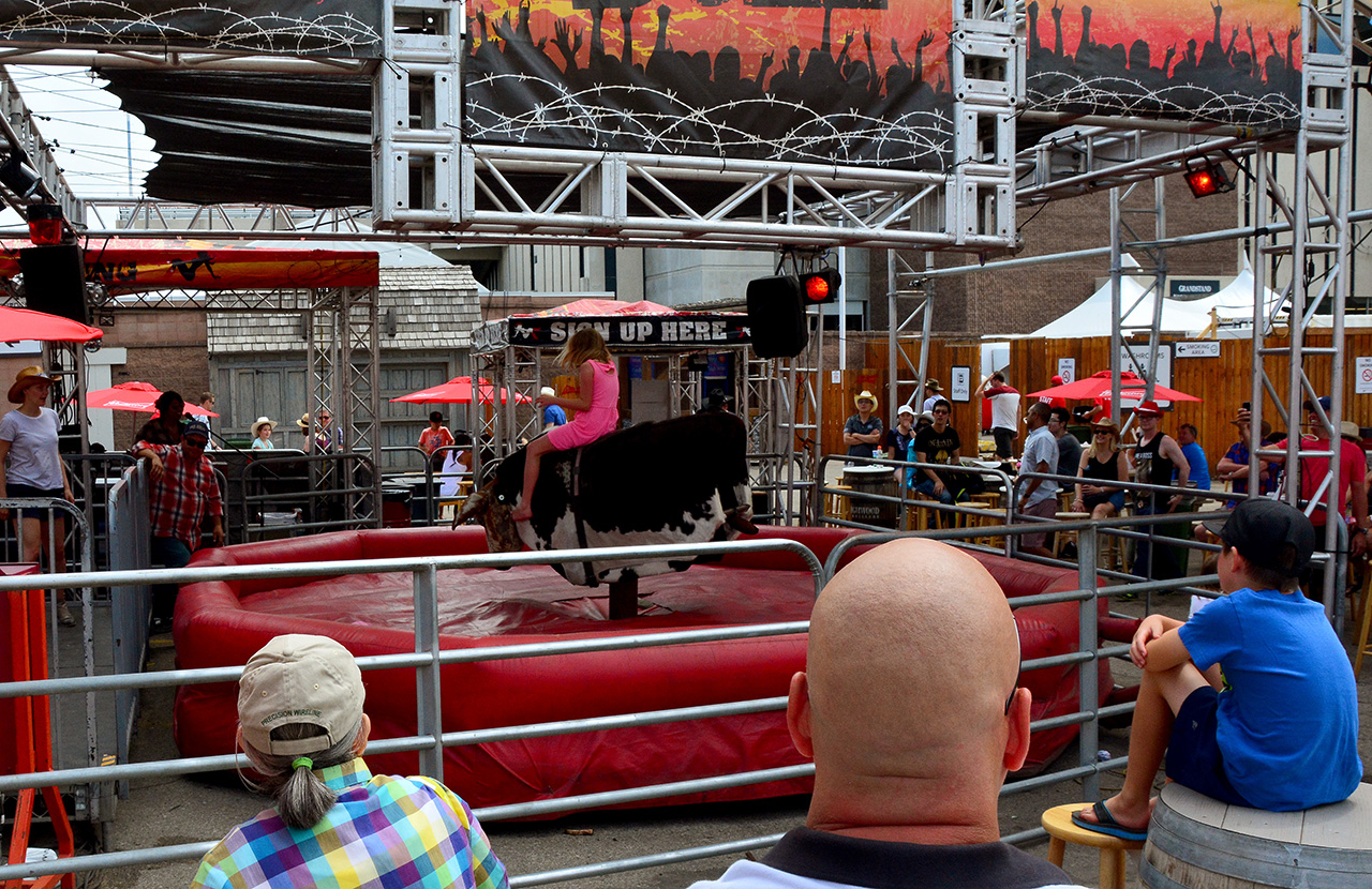 2017-07-08, 048, Calgary Stampede, AB, Bull Riding