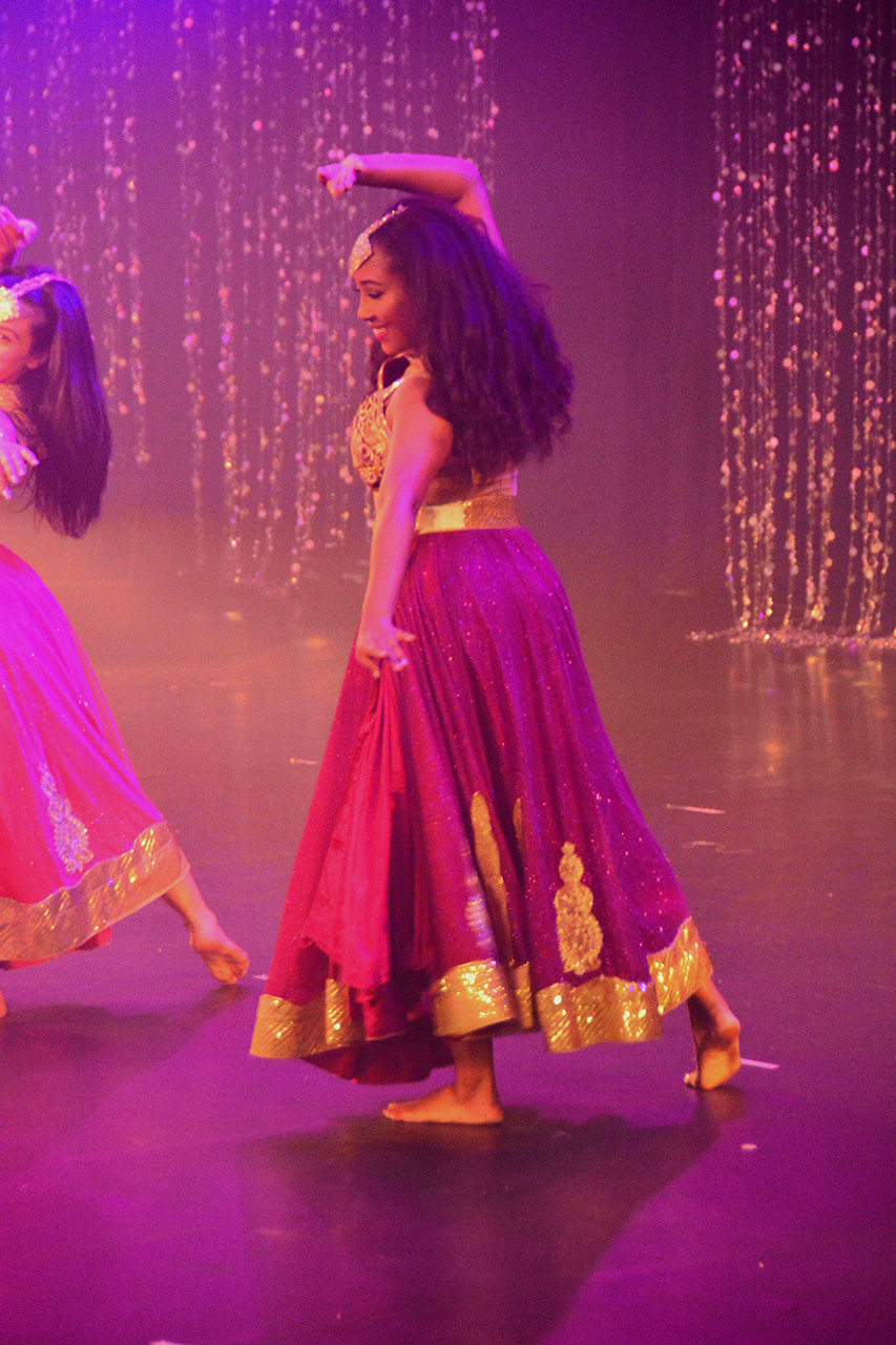 2017-07-08, 080, Calgary Stampede, AB, Bollywood Dance