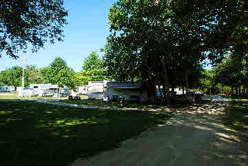 2012-06-19, 002, Pin Oak Campground, MO