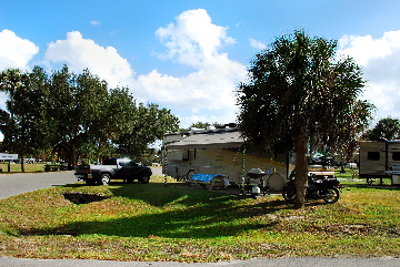 2013-12-22, 001, Wekiva RV Resort, Sorrento, FL