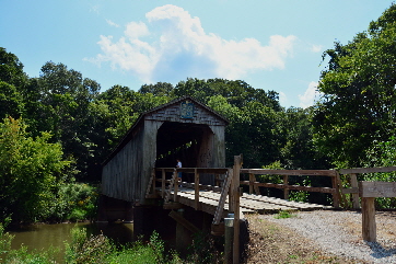 2015-08-18, 010, Thompson Mill Covered Bridge, 1868, Cowden, IL
