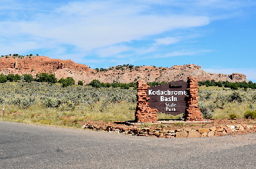 2015-09-27, 001, Kodachrome Basin SP, Entrance, Utah