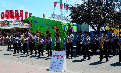 2017-07-08, 088, Calgary Stampede, AB, Band of Outders